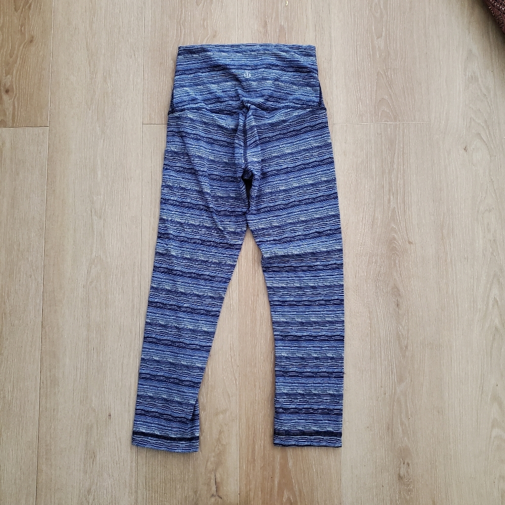 Women's Blue Striped High-Waist Leggings